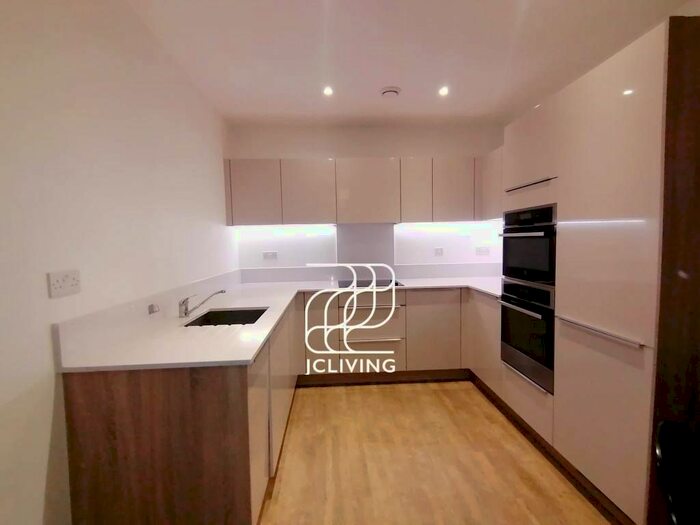 1 Bedroom Flat To Rent In Tiggap House, Telegraph Avenue, SE10