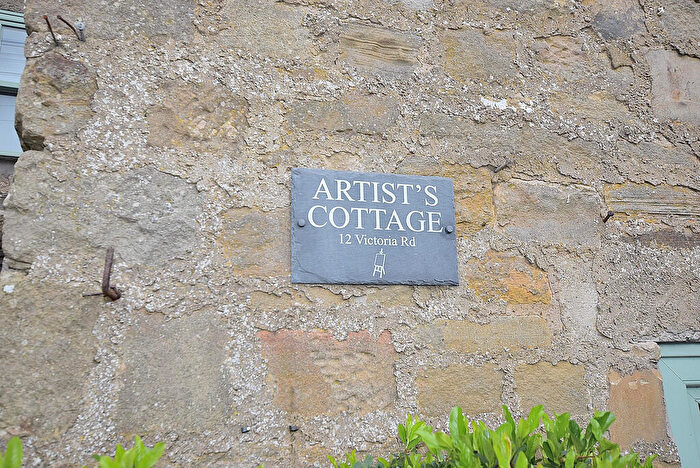 3 Bedroom Cottage For Sale In Victoria Road, Richmond, DL10