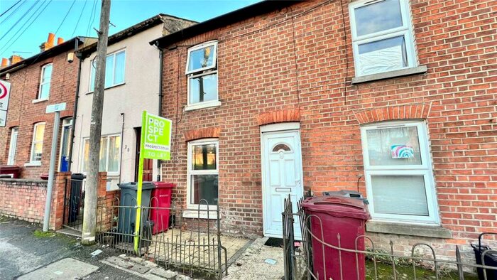 2 Bedroom Terraced House To Rent In Pell Street, Reading, Berkshire, RG1