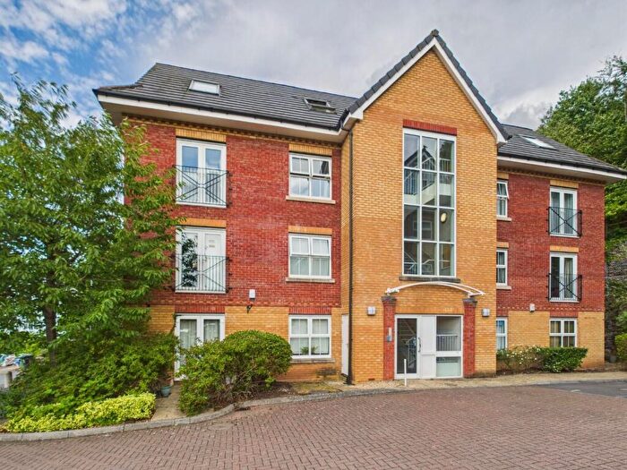 1 Bedroom Flat For Sale In Bull Lane, Bristol, BS5