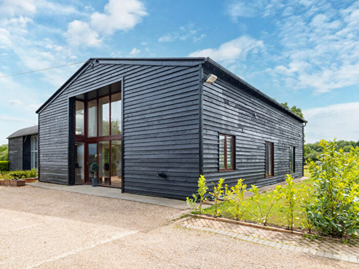 5 Bedroom Barn Conversion For Sale In Clements End Road, Gaddesden Row, HP2