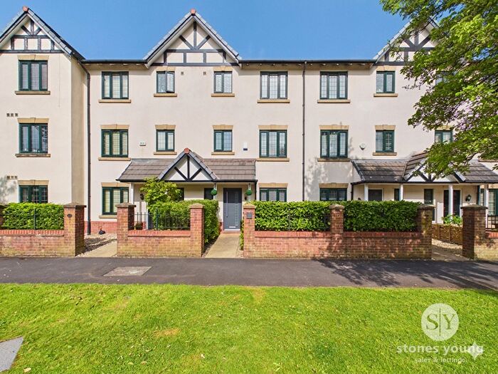 3 Bedroom Mews For Sale In Pendle Drive, Whalley, BB7