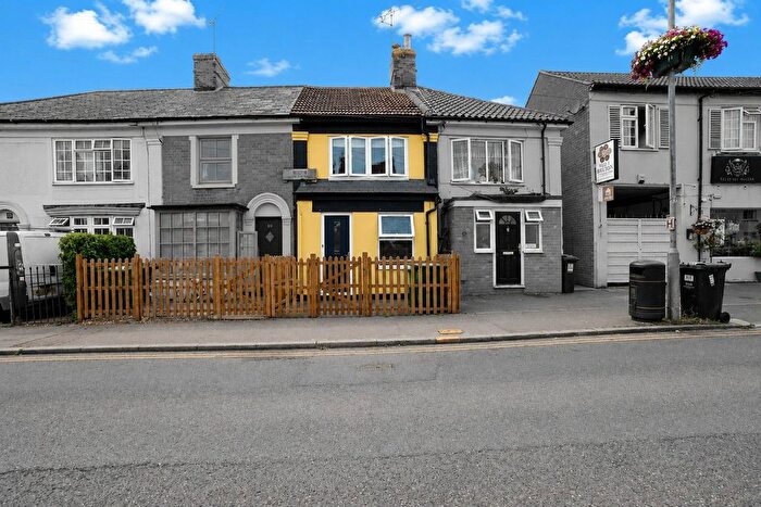 2 Bedroom Terraced House For Sale In Mill Road, Maldon, CM9