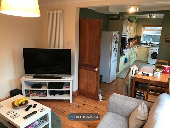 6 Bedroom End Terrace House To Rent In Wallscourt Road South, Filton, Bristol, BS34