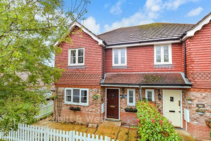 3 Bedroom Semi Detached House For Sale In London Road, Ashington, West Sussex, RH20