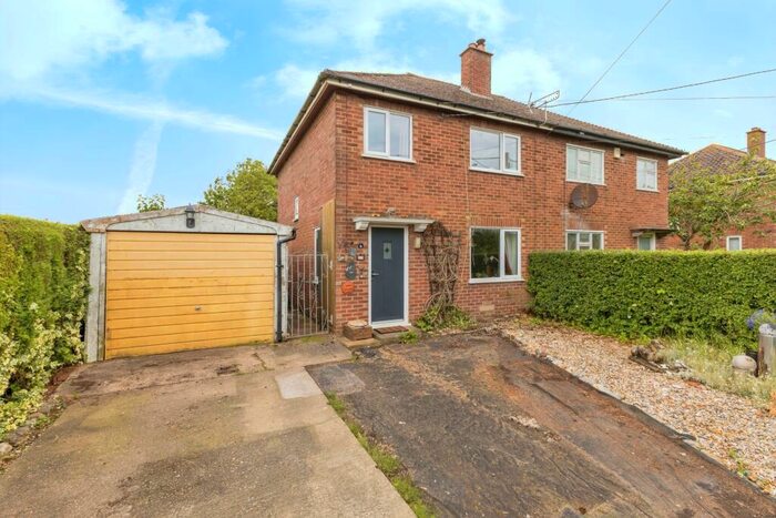 3 Bedroom Semi-Detached House For Sale In Rectory Road, Rockland All Saints, Attleborough, Norfolk, NR17