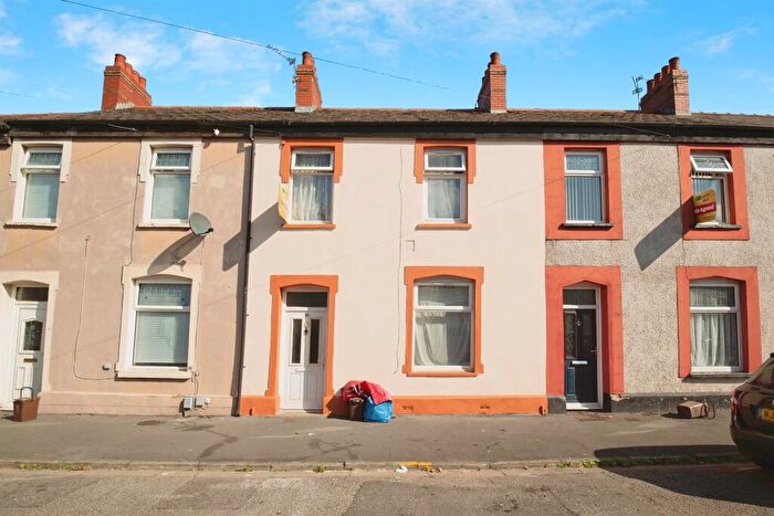 5 Bedroom Terraced House For Sale In Amherst Street, Cardiff, CF11