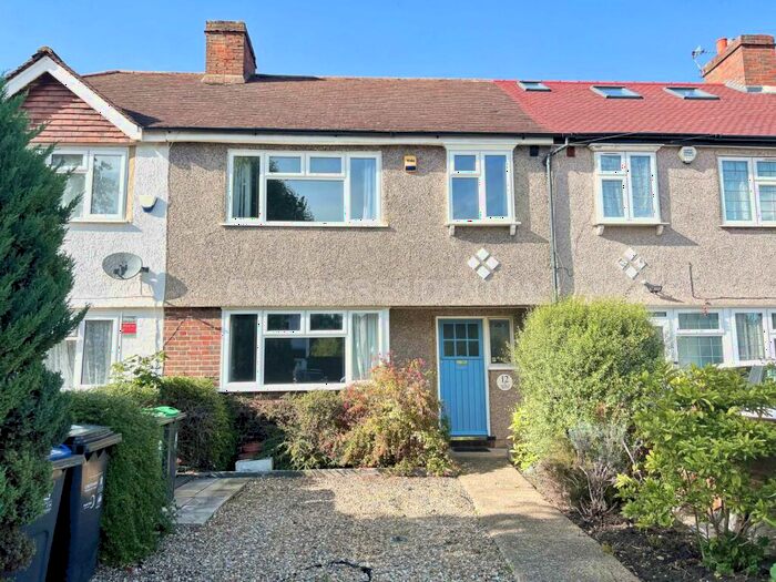 3 Bedroom Terraced House To Rent In Wilverley Crescent, New Malden, KT3