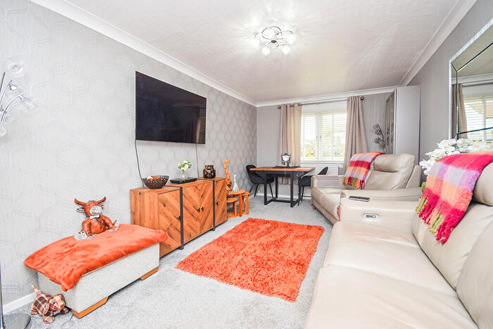 2 Bedroom End Of Terrace House For Sale In Paradise Place, Bridge Of Earn, Perth, PH2