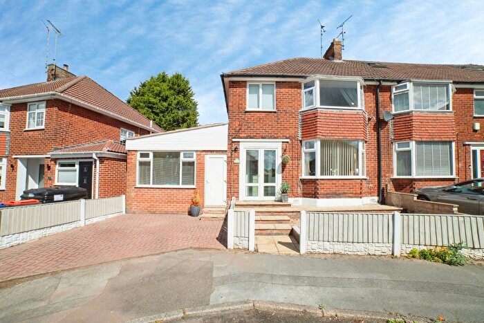 3 Bedroom Semi-Detached House For Sale In Quarrydale Road, Sutton-In-Ashfield, Nottinghamshire, NG17