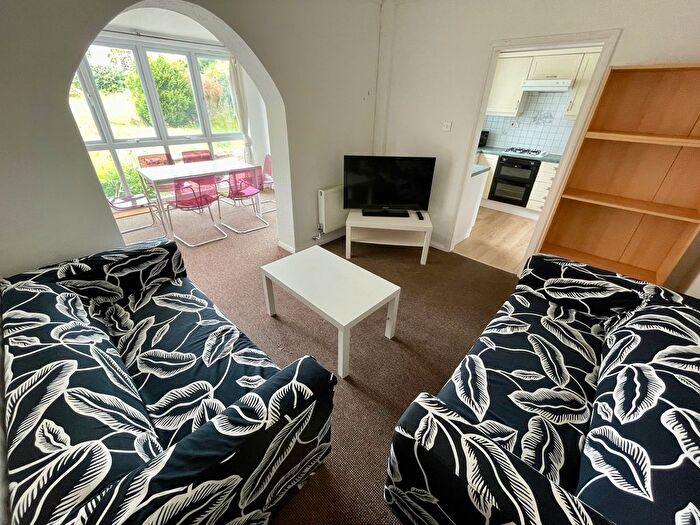 6 Bedroom Semi-Detached House To Rent In Hillside Avenue, Canterbury, CT2