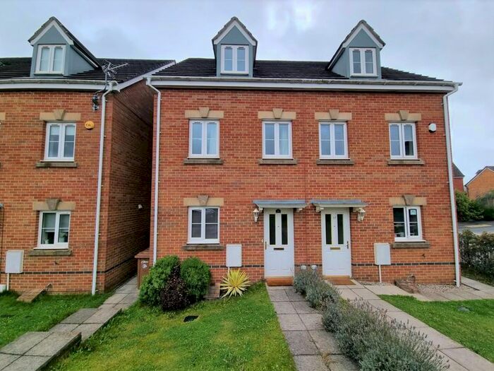 3 Bedroom Semi-Detached House To Rent In Ynys Bery Close, Caerphilly, CF83