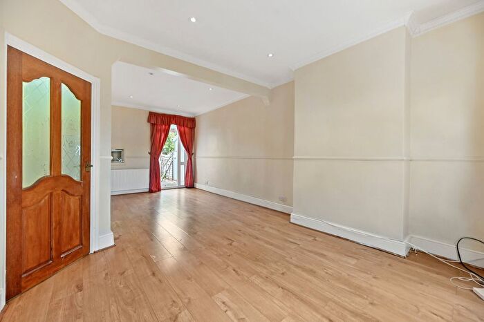 3 Bedroom Terraced House For Sale In Byron Road, Harrow Wealdstone, Middlesex, HA3