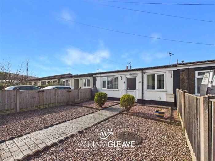 3 Bedroom Bungalow For Sale In North Street, Sandycroft, Deeside, Flintshire, CH5