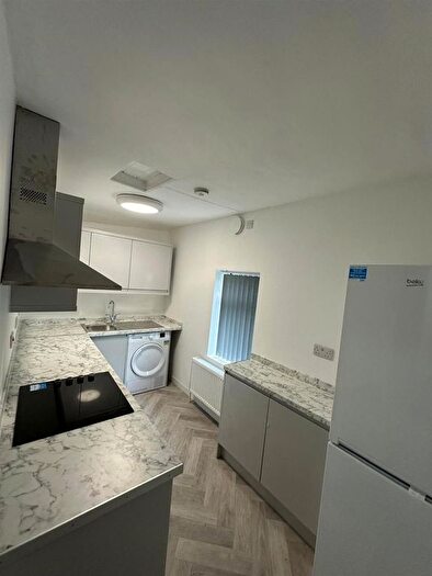 3 Bedroom Flat To Rent In Kemble Street, Prescot, Liverpool, L34