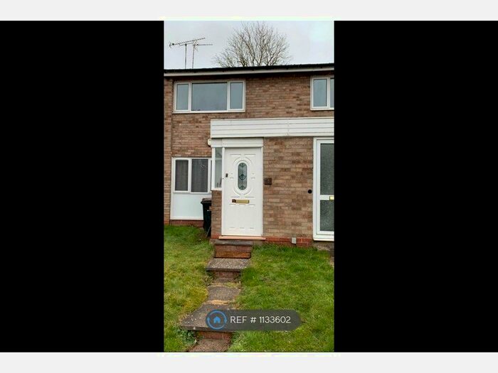 2 Bedroom Flat To Rent In Lomaine Drive, Birmingham B30