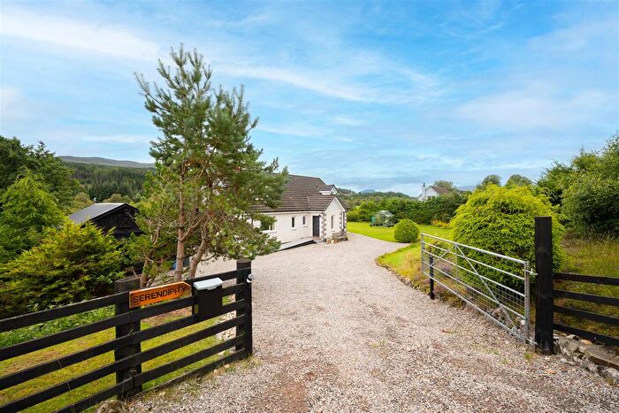 5 Bedroom Detached House For Sale In Glenmoriston, Inverness, IV63