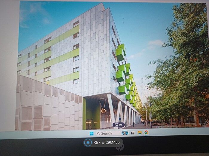 2 Bedroom Flat To Rent In Schrier Ropeworks, Barking, IG11