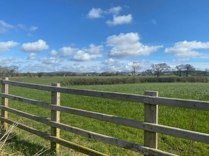 4 Bedroom Property To Rent In Bilsborrow Lane, Bilsborrow, PR3