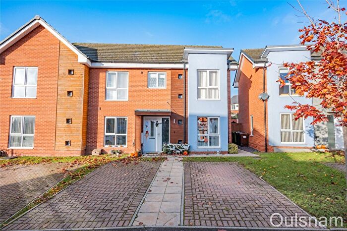 2 Bedroom Semi Detached House For Sale In Oldfield Road, Bromsgrove, Worcestershire, B61