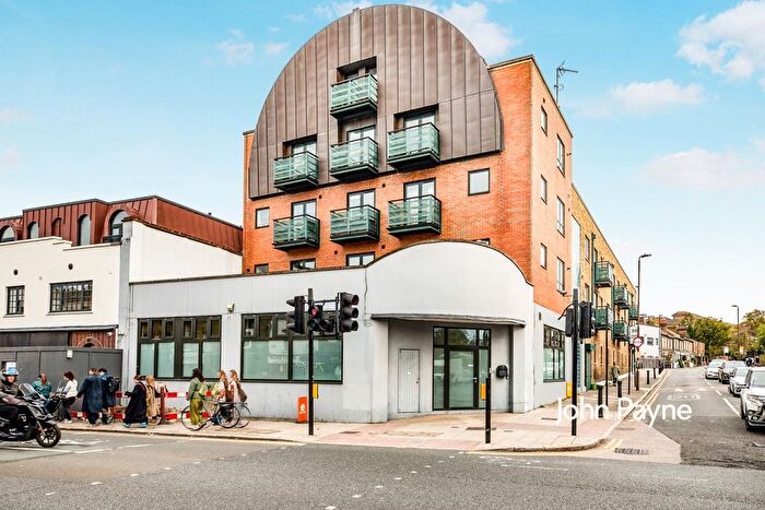 2 Bedroom Flat To Rent In Trafalgar Road, London, SE10