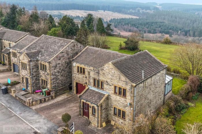 5 Bedroom Detached House For Sale In Green Abbey, Hade Edge, Holmfirth, West Yorkshire, HD9