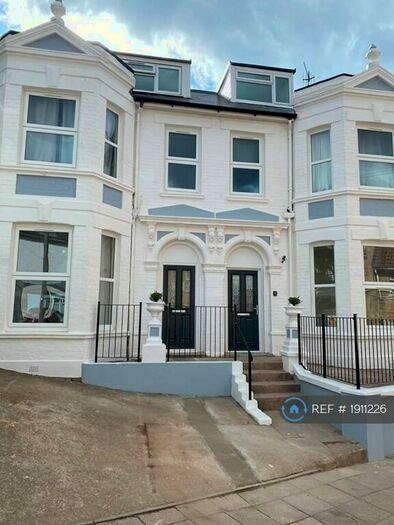 Studio To Rent In Tregonwell Road, Bournemouth, BH2