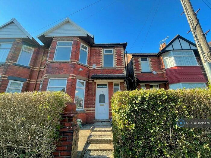 3 Bedroom Semi-Detached House To Rent In Richmond Avenue, Prestwich, Manchester, M25