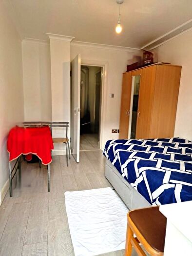 Studio To Rent In Long Elmes, Harrow, Greater London, HA3