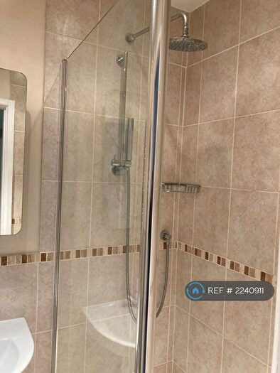 1 Bedroom Flat To Rent In Wellington Square, Cheltenham, GL50