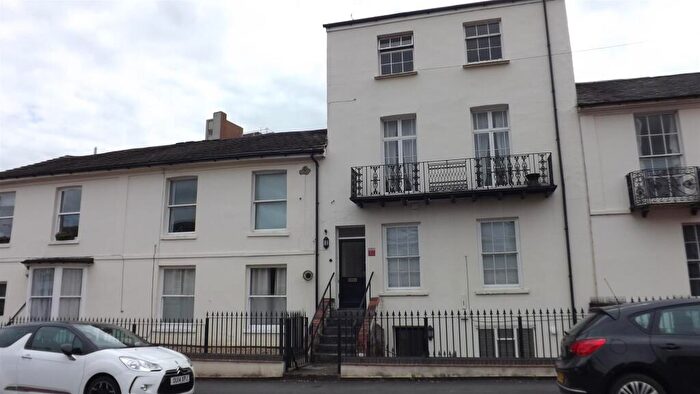 1 Bedroom Flat To Rent In Charles Court, Charlotte Street, Leamington Spa, CV31