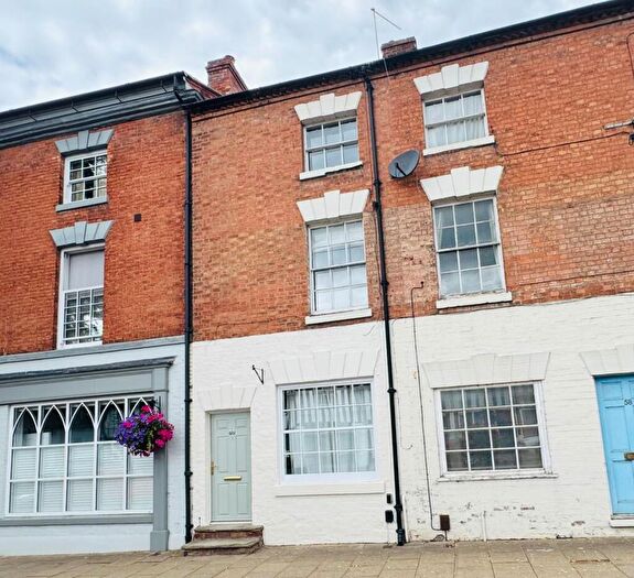 3 Bedroom Town House For Sale In West Street, Warwick, CV34