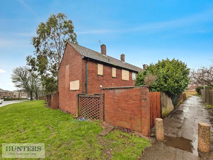 3 Bedroom End Of Terrace House For Sale In Yoden Road, Peterlee, County Durham, SR8