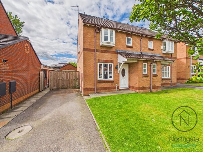 3 Bedroom Semi Detached House For Sale In Hamsterley Road, Newton Aycliffe, DL5