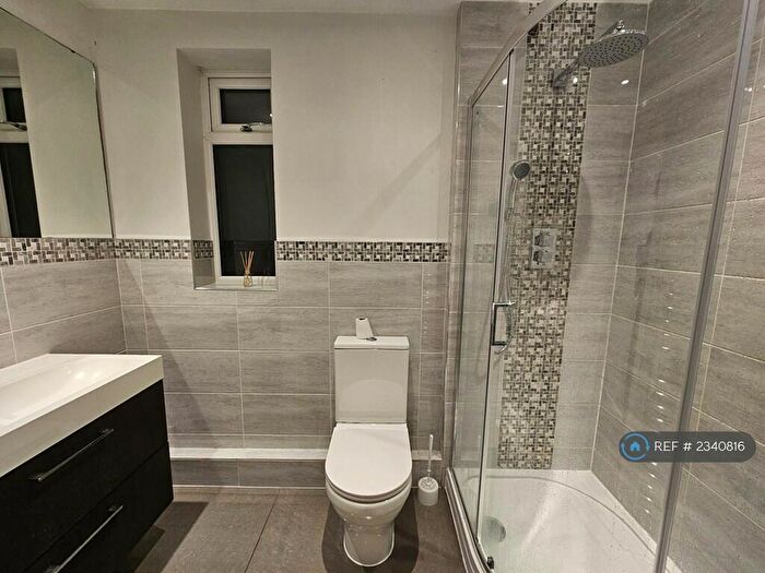 2 Bedroom Bungalow To Rent In Trevor Close, Northampton, NN5
