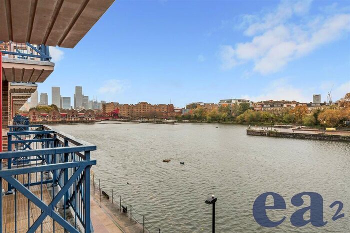2 Bedroom Flat To Rent In Newlands Quay, London, E1W