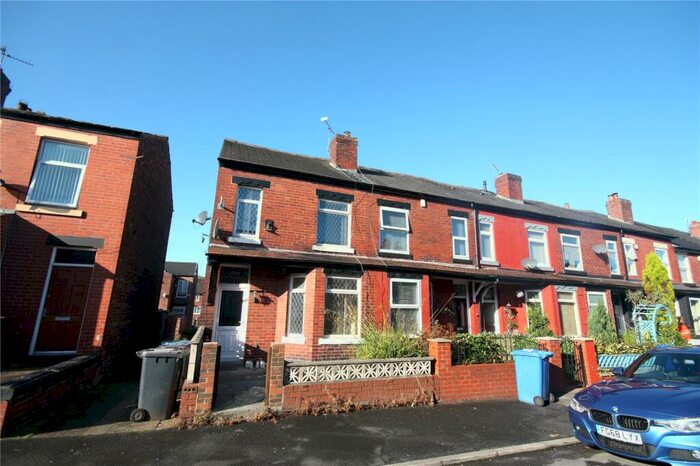 3 Bedroom End Of Terrace House To Rent In Graham Road, Salford, Manchester, M6
