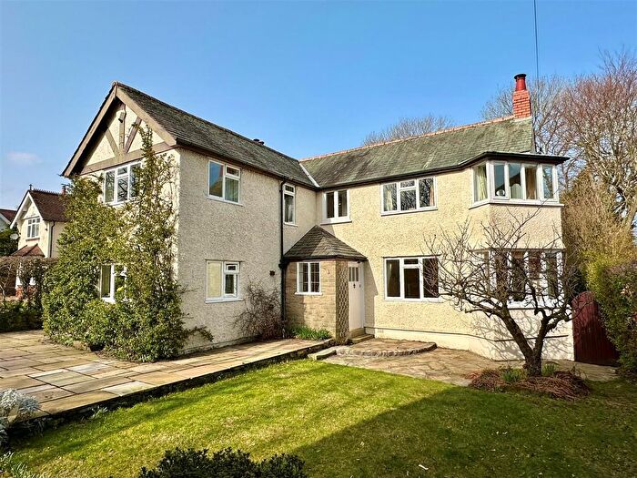 4 Bedroom Detached House For Sale In Jacksons Edge Road, Disley, Stockport, SK12