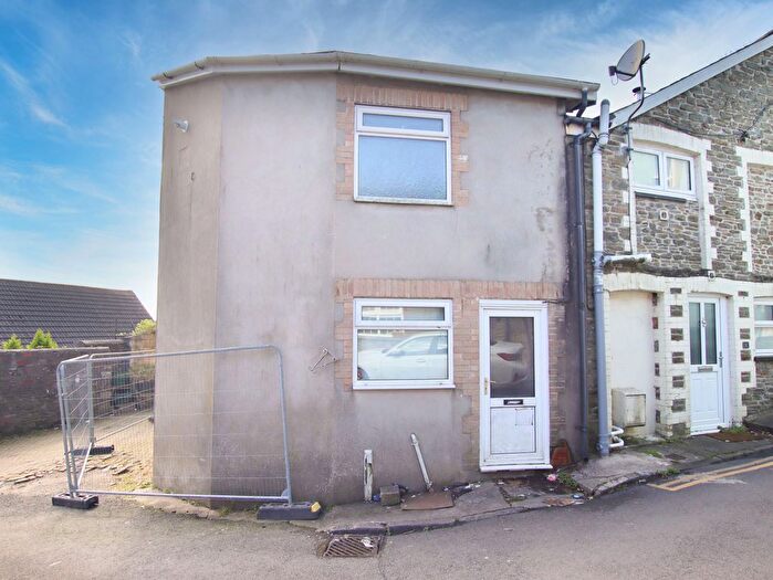 1 Bedroom Terraced House For Sale In Erw Hir, Llantrisant, CF72