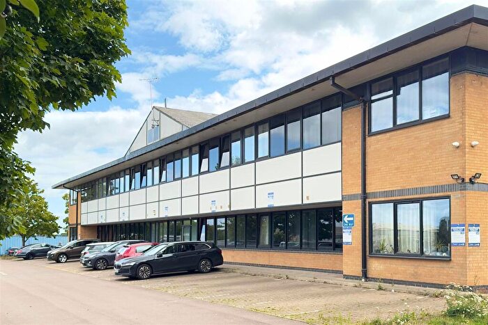 1 Bedroom Apartment To Rent In Quilters Way, Stoke Mandeville, HP22