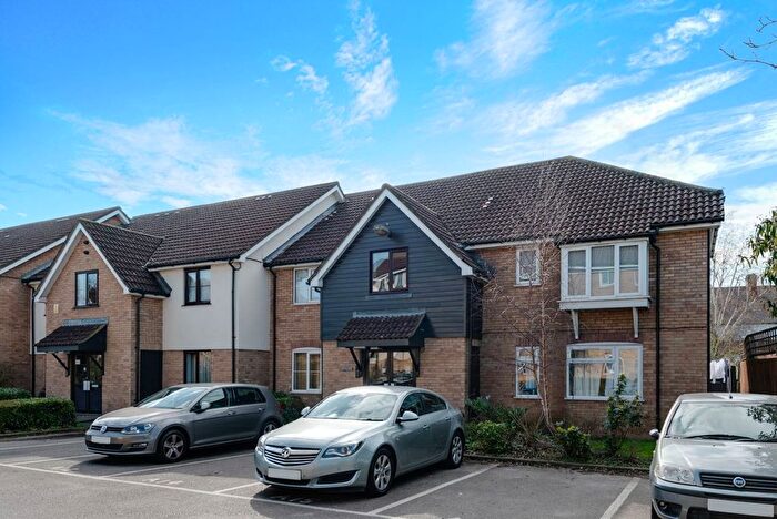 Studio To Rent In Vicars Bridge Close, Wembley, HA0