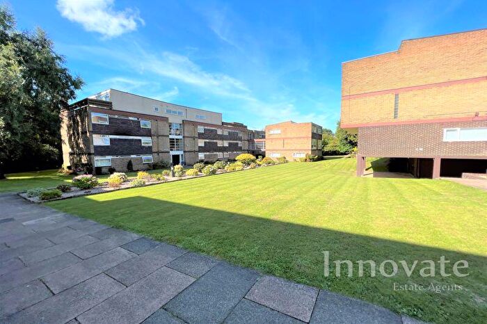 2 Bedroom Flat To Rent In Wolverhampton Road, Oldbury, B68