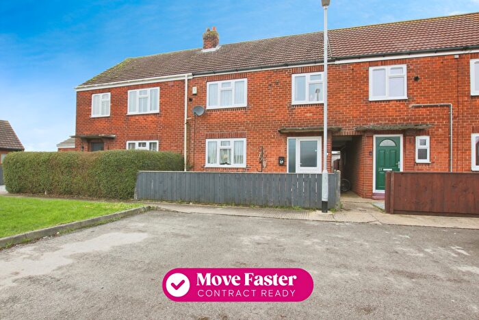 3 Bedroom Terraced House For Sale In Westfield, Patrington, Hull, HU12