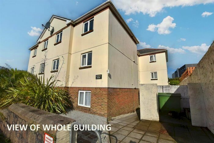 1 Bedroom Flat For Sale In East Hill, Tuckingmill, TR14