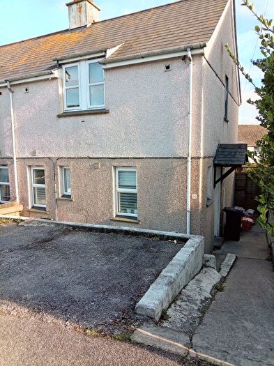 3 Bedroom Semi-Detached House For Sale In Trelawney Avenue, St. Ives, TR26