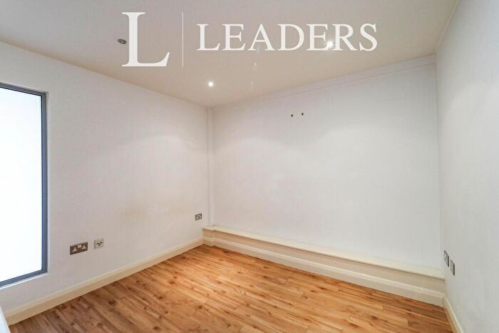 1 Bedroom Flat To Rent In Crusader House, Thurland Street, NG1