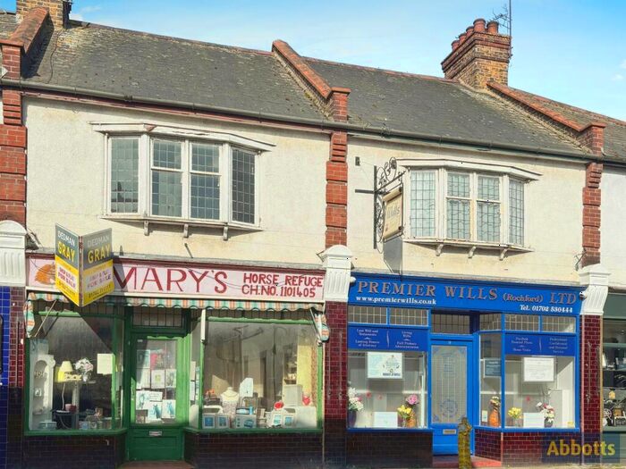 2 Bedroom Maisonette To Rent In North Road, Rochford, SS4