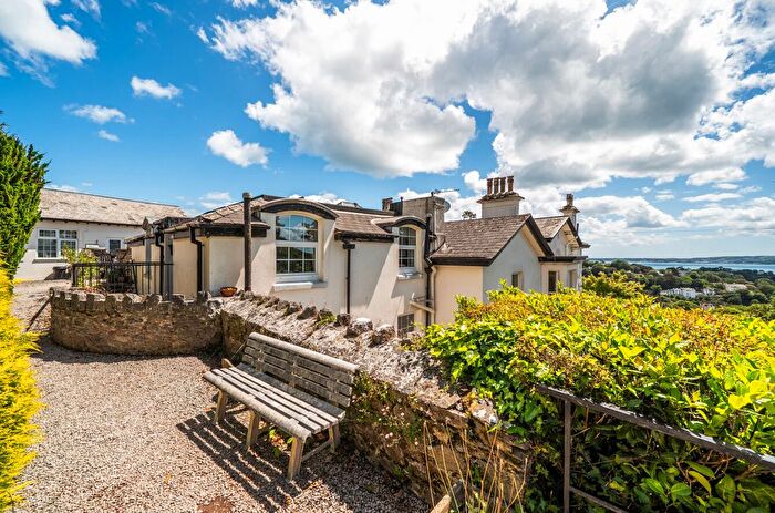 2 Bedroom Flat For Sale In Middle Warberry Road, Torquay, Devon, TQ1