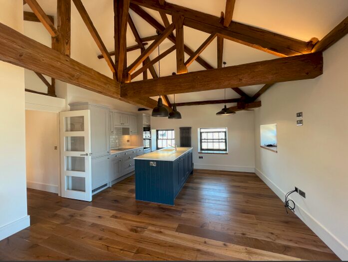 2 Bedroom Apartment To Rent In Bowling Green Yard, Knaresborough, HG5