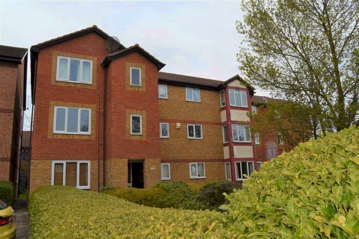 1 Bedroom Flat To Rent In Ramshaw Drive, Chelmsford, CM2